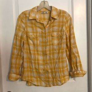 Old Navy button flannel